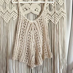 Mystic Prysm Crochet Cream Knit Tank Top – Size Medium – Excellent Used Conditio